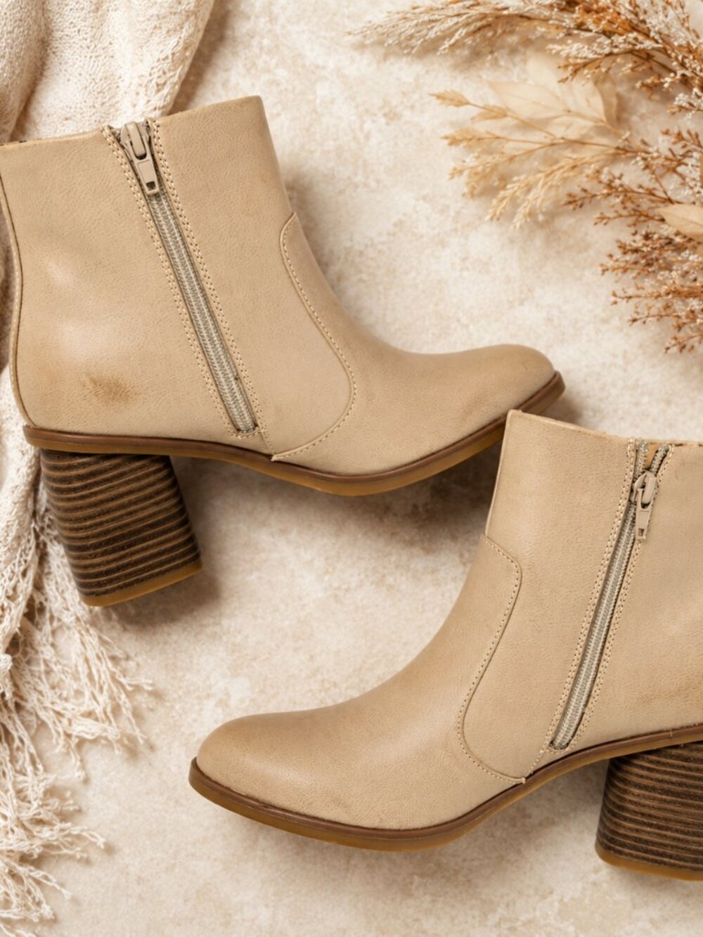 Beige Ankle Booties Block Heel Size 8.5M, NWOT